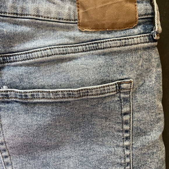 H&M Light Blue Distressed Denim Shorts - Picture 9 of 13